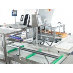 Bread bagging and packaging line station